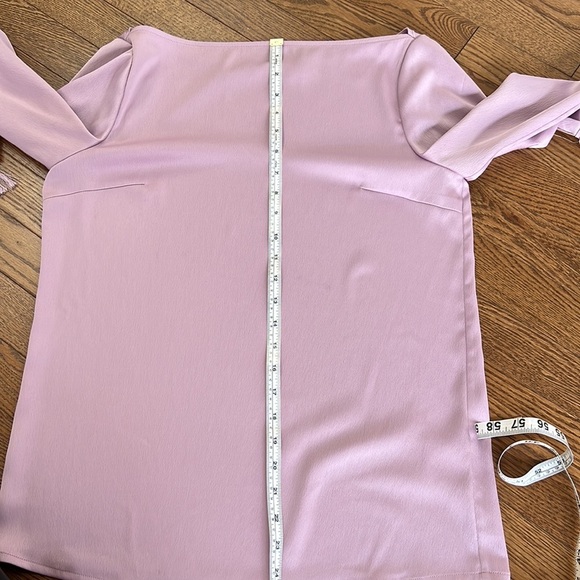 Stunning satin crepe blouse - Picture 9 of 9